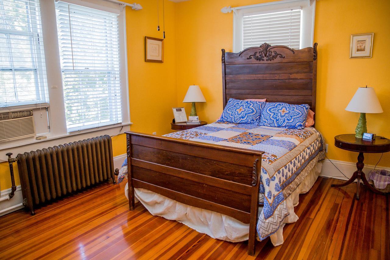 Bed and Breakfast The Henderson Hendersonville Exterior foto